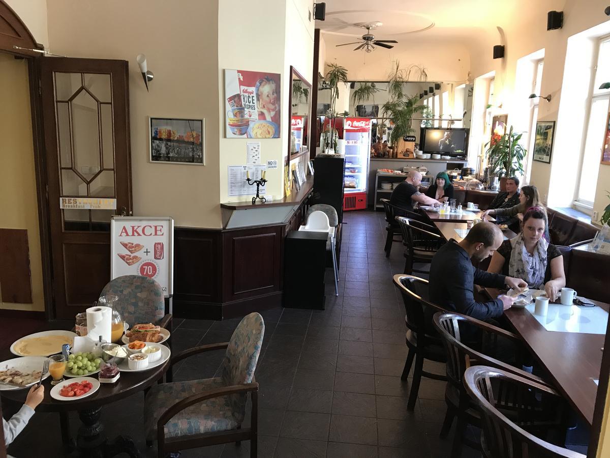 Hotel Praha Club Bed & Breakfast 外观 照片