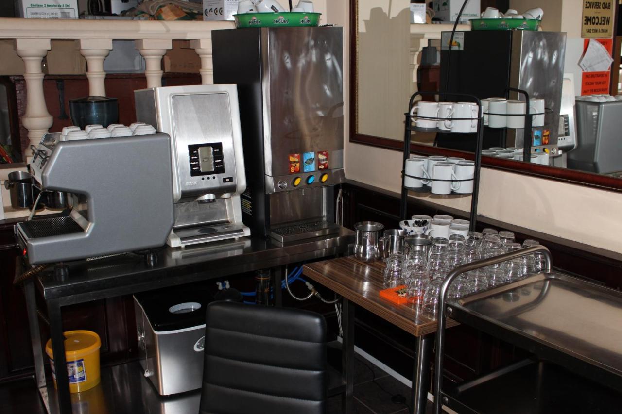 Hotel Praha Club Bed & Breakfast 外观 照片