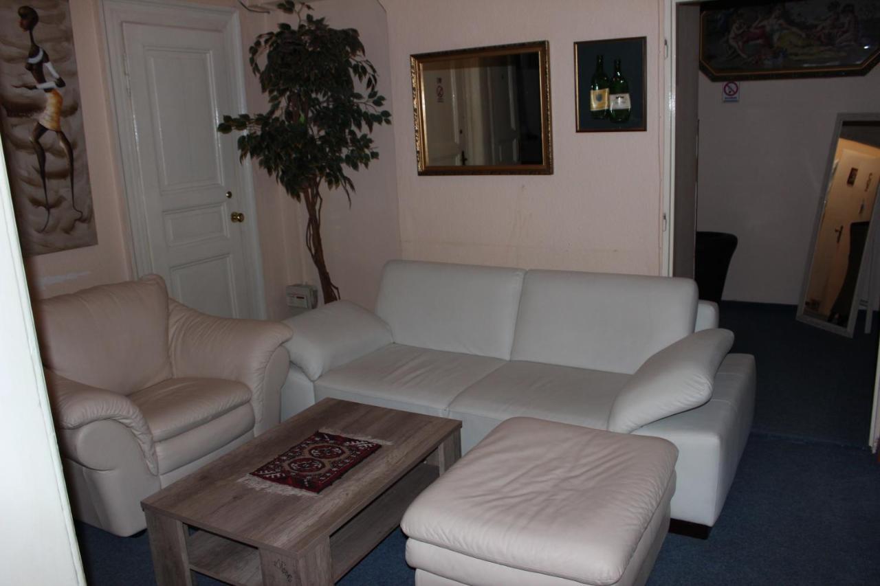 Hotel Praha Club Bed & Breakfast 外观 照片